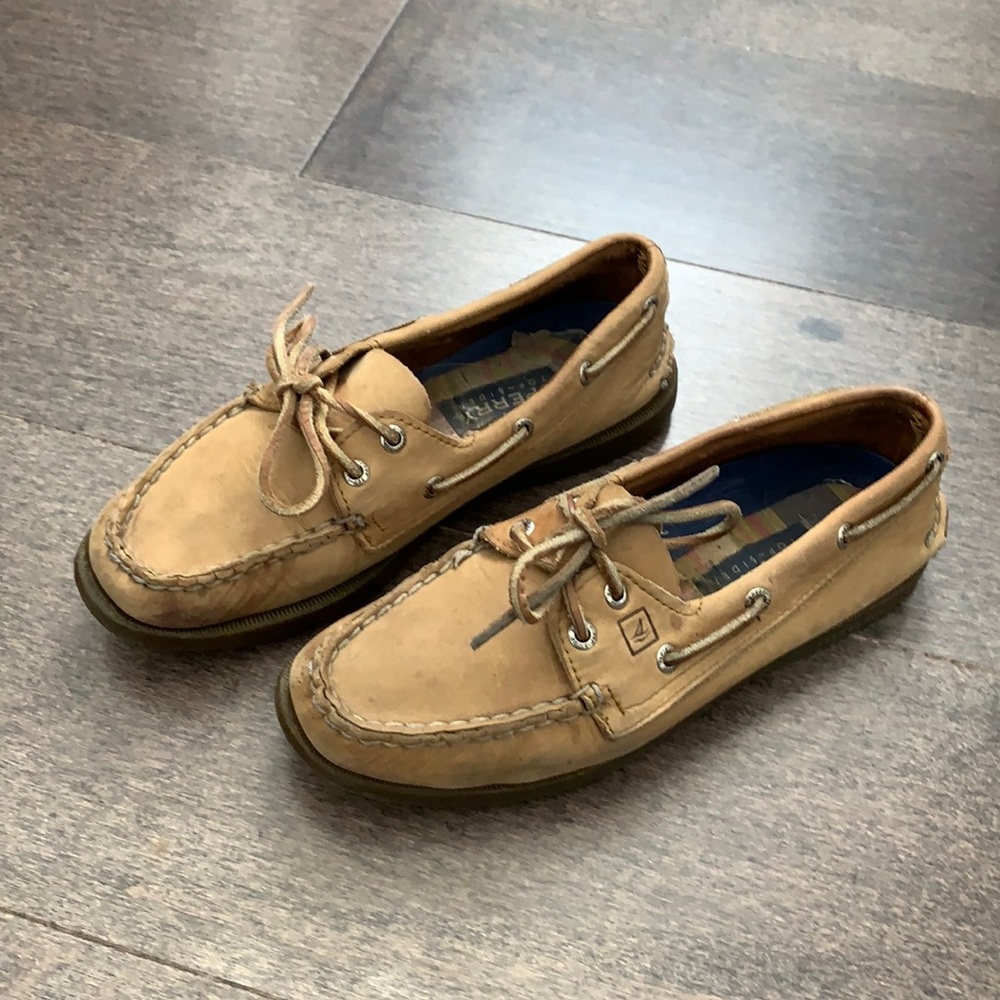 Sperry topsiders original style/color